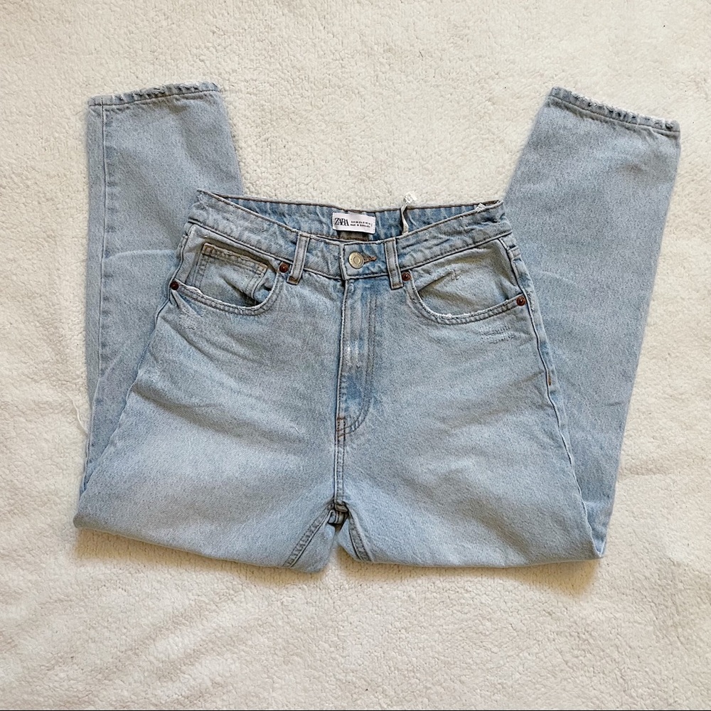 Zara mom jeans☁️💙